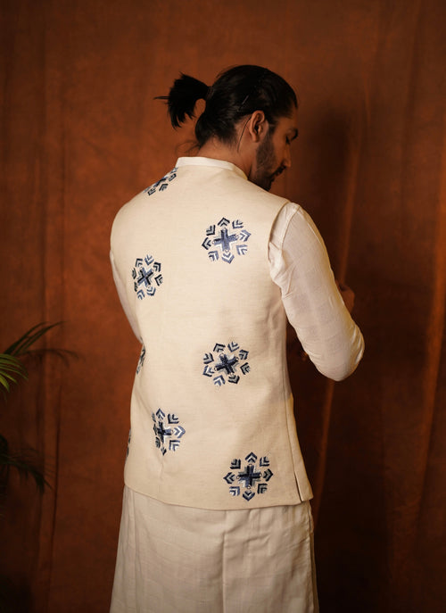ALMOND WHITE AND BLUE PHULKARI BUNDI JACKET