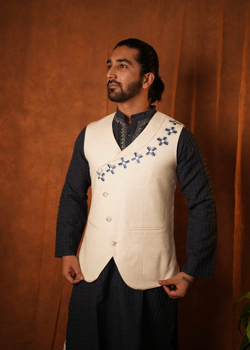 ALMOND WHITE AND BLUE PHULKARI BUNDI JACKET
