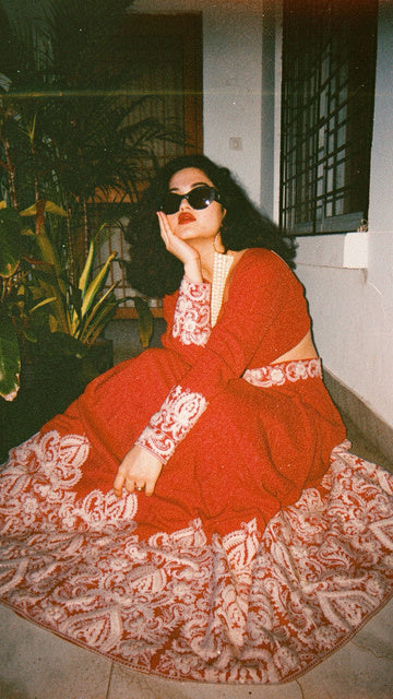 RED WHITE EMBROIDERED LENGHA SET